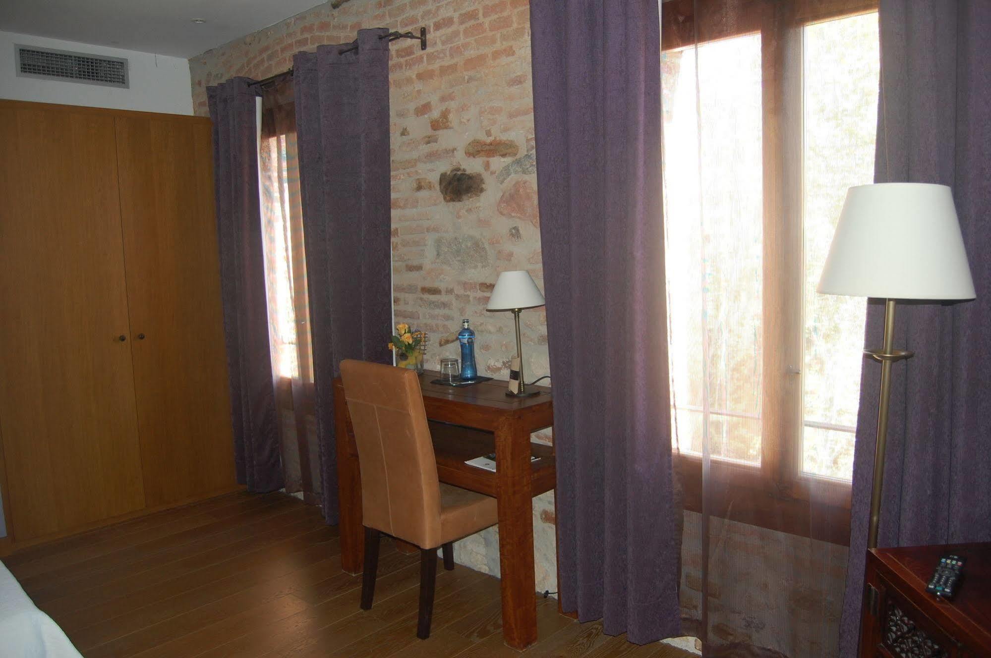 Hotel Moli De La Torre Bigues I Riells Zewnętrze zdjęcie